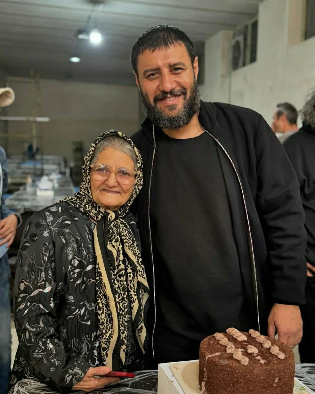 جواد عزتی