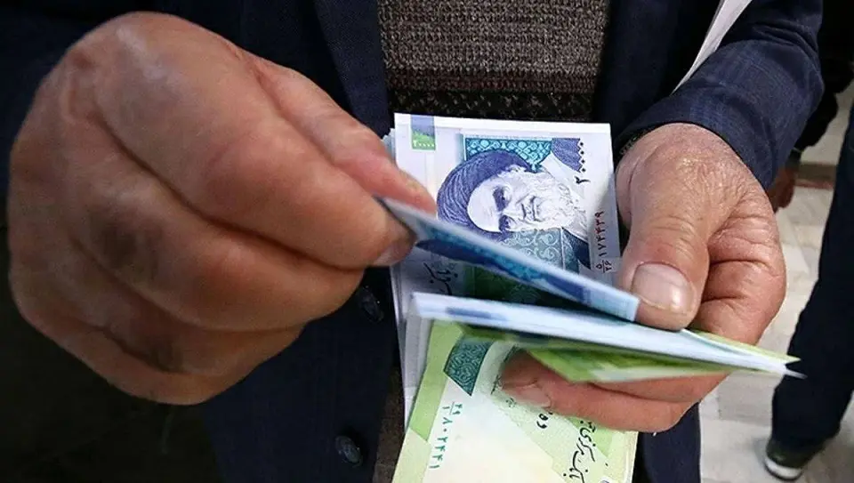 عیدی مستمری بگیران