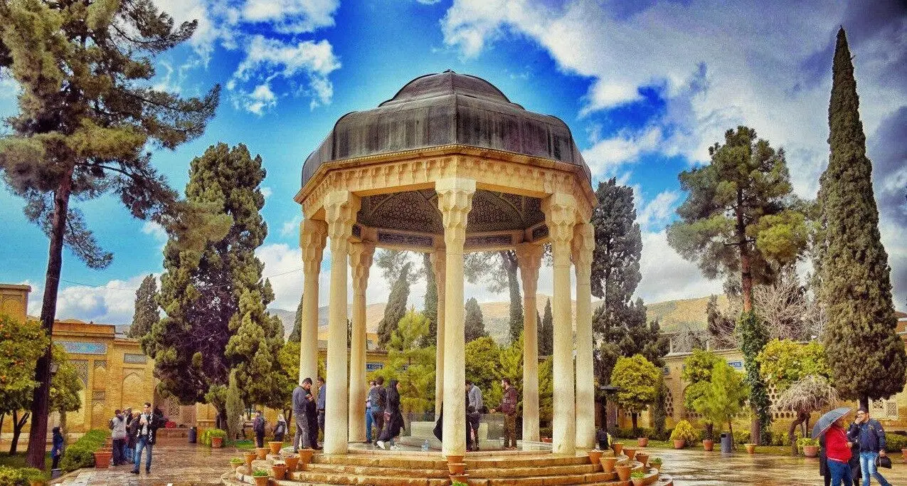 فال حافظ ویژه 23 اسفند 1403 | فال حافظ بر اساس ماه تولد | نیت کن کلیک کن