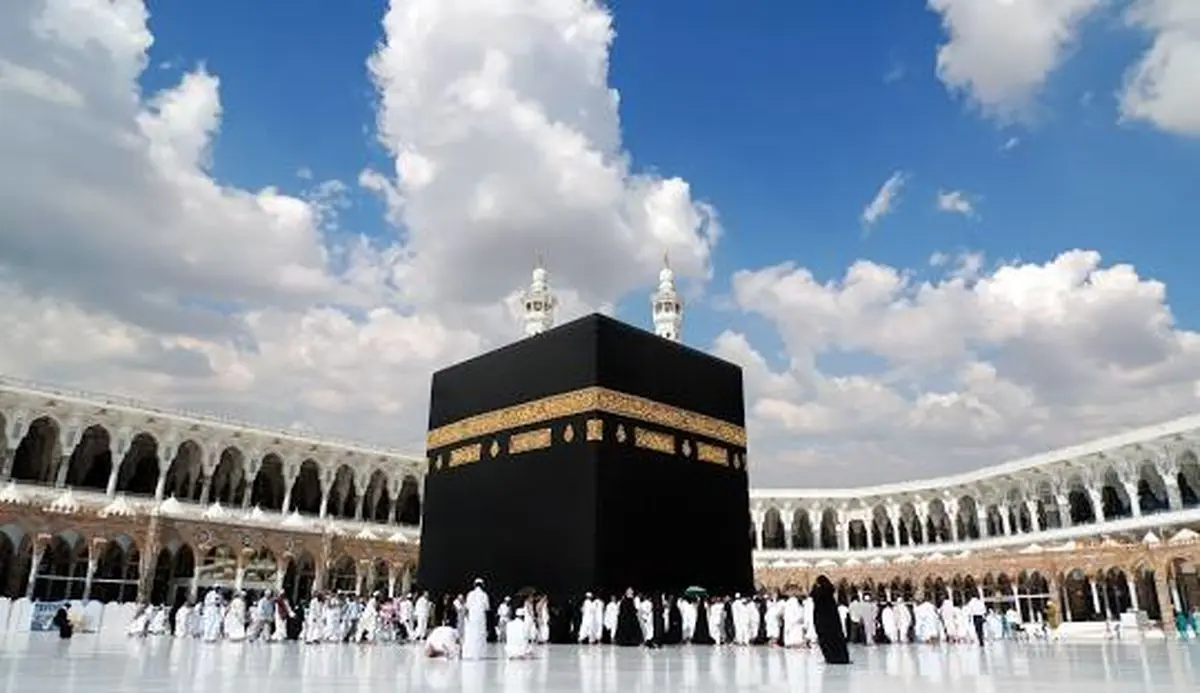 کامل یا شکسته؟ حکم نماز خواندن در مکه