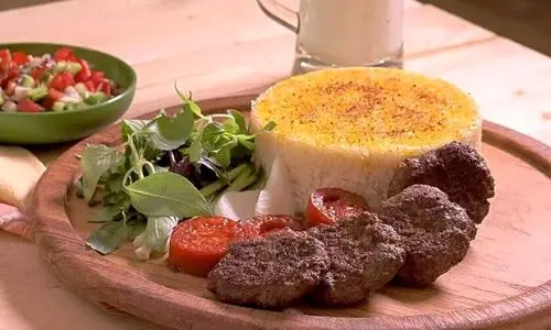 طرز تهیه سماق پلو مخصوص رستورانی | این غذای اصیل را حتما امتحان کنید