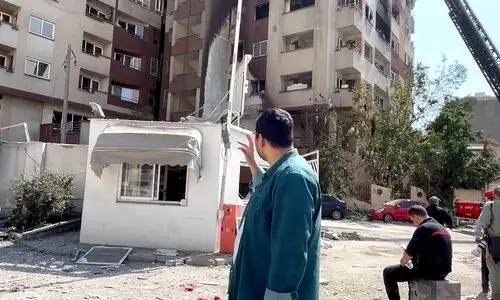 عکسی از منزل شهید تهرانچی بعد از حمله اسرائیل به ایران | اتفاق عجیب هنگام فیلمبرداری + فیلم