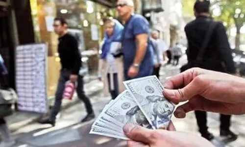 خبر داغ اول صبح از قیمت دلار آزاد امروز دوشنبه ۳۰ تیر | کاهش ۸۰۰ تومانی قیمت دلار در بازار آزاد