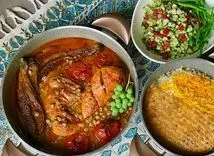 طرز تهیه خورش غوره مسما مجلسی با مرغ | این غذا مخصوص بهار و تابستونه !