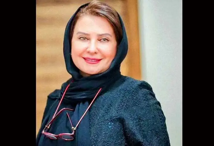 پیشنهاد ازدواج لعیا زنگنه به آقای بازیگر | سکانسی از سریال یزدان وایرال شد