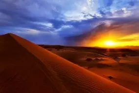 تجربه کمپ در کویر مصر؛ تفریحات، لوکیشن‌ها و هزینه‌ها 