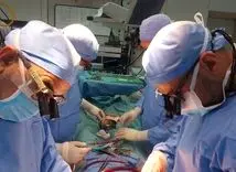  خارج کردن ۴۷ پیچ فلزی از معده یک بیمار در کرج  +عکس