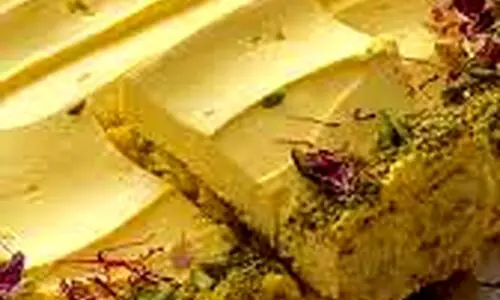 طرز تهیه تیرامیسو ایرانی با زعفران ! | این دسر مزه بهشت میده ! + ویدئو