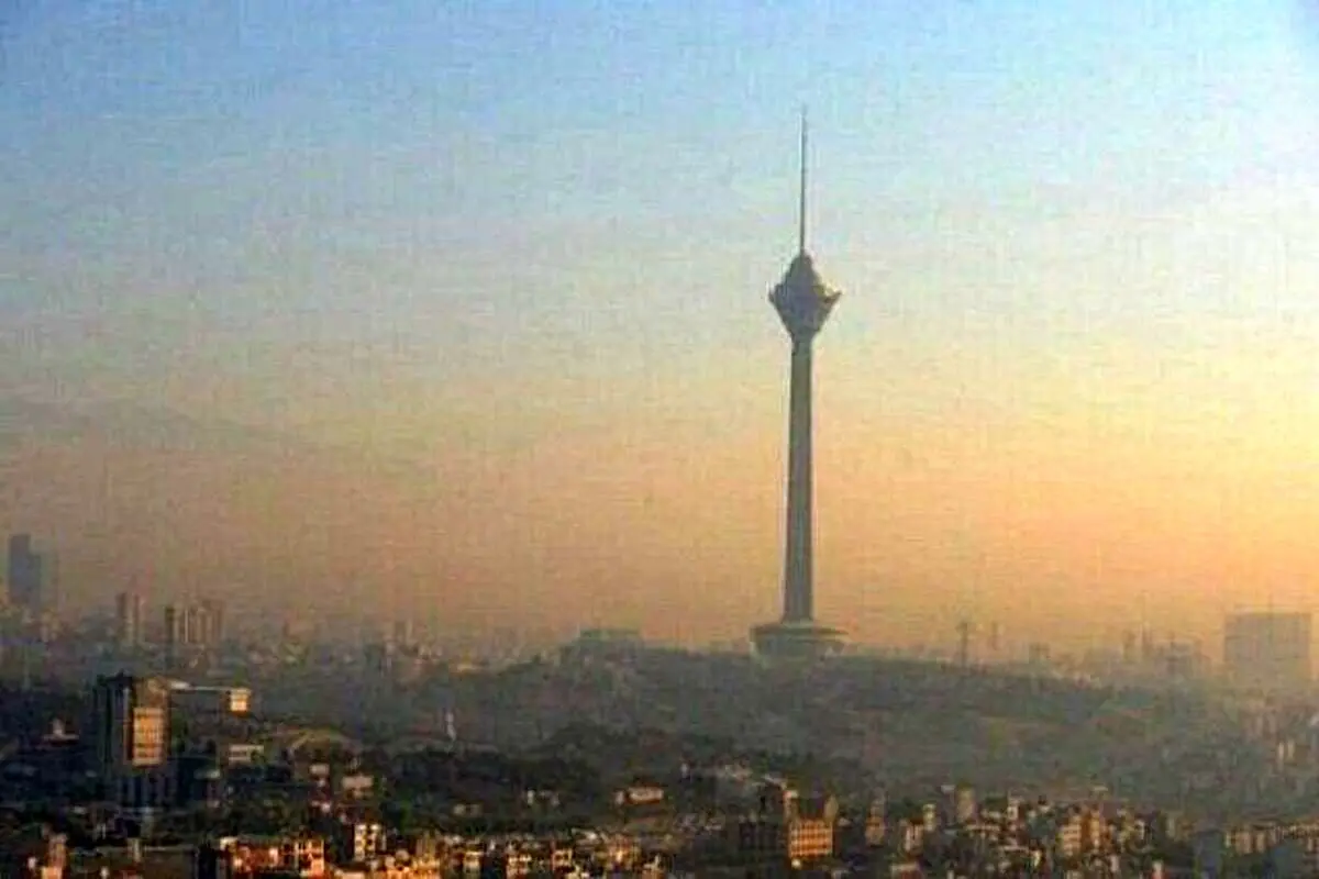 تهرانی ها ماسک بزنند | غلظت آلایندههای هوای تهران به عدد ۲۶۱ رسید