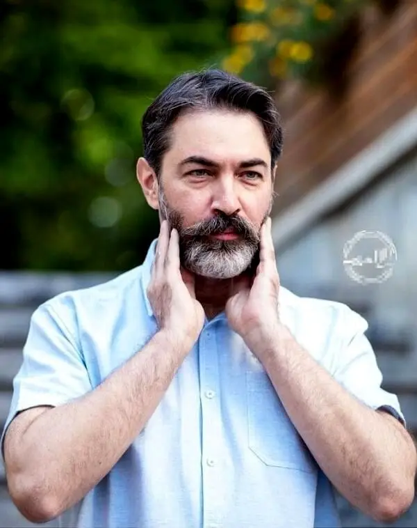 عشق یک خانم به پارسا پیروزفر در فضای مجازی غوغا بپا کرد | پارسا پیروزفر از خجالت آب شد +عکس