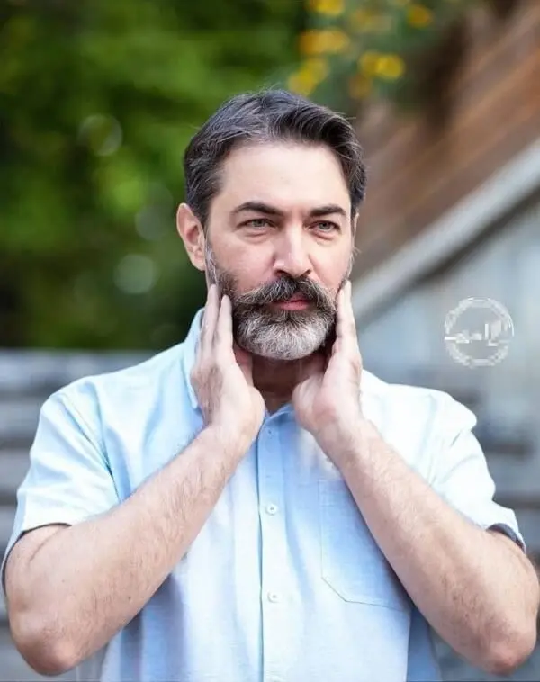 عشق یک خانم به پارسا پیروزفر در فضای مجازی غوغا بپا کرد | پارسا پیروزفر از خجالت آب شد +عکس