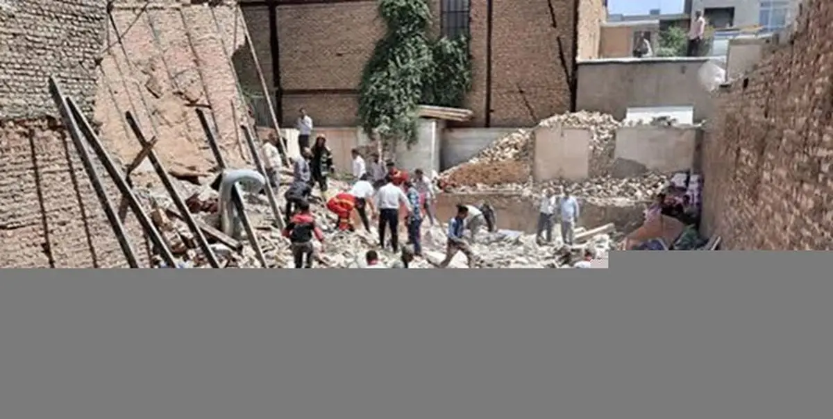 حادثه وحشتناک در شهر | ریزش ساختمان شهر را عزادار کردد