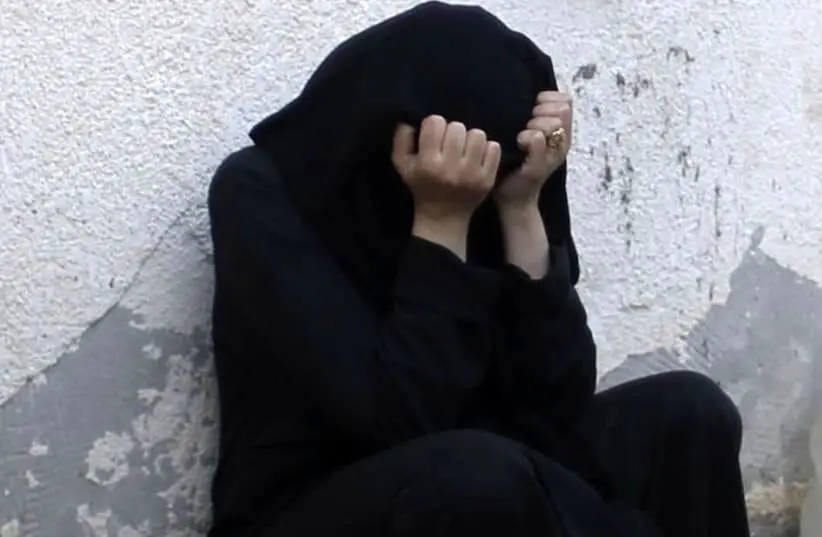 پیدا کردن دختر گمشده نوجوان در یک ساختمان نیمه کاره ! | ماجرای عجیب فرار دختر تهرانی چه بود ؟