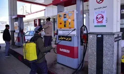 فیلم هولناک از آتش گرفتن یک خودرو در پمپ بنزین | حادثه ای که به خیر گذشت ! + فیلم