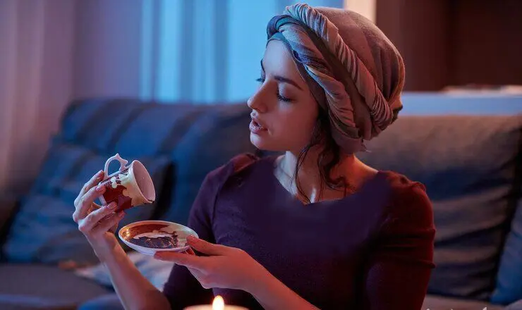 فال قهوه امروز پنجشنبه 2 مرداد 1404 | به نقش‌های قهوه اعتماد کن و با شوق پیش برو !