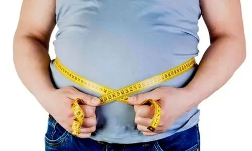 شاید باورتون نشه؛ یک علت پنهان در چاقی شکمی