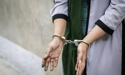 دستگیری یک دختر حین سرقت در بانک | تبهکاری‌های دختر جنوبی در مشهد + عکس