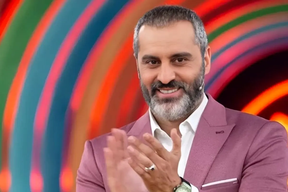 بازیگر معروف به یاد مادرش ۱۶ زندانی را آزاد کرد | کار انسان دوستانه علیرام نورایی وایرال شد + عکس