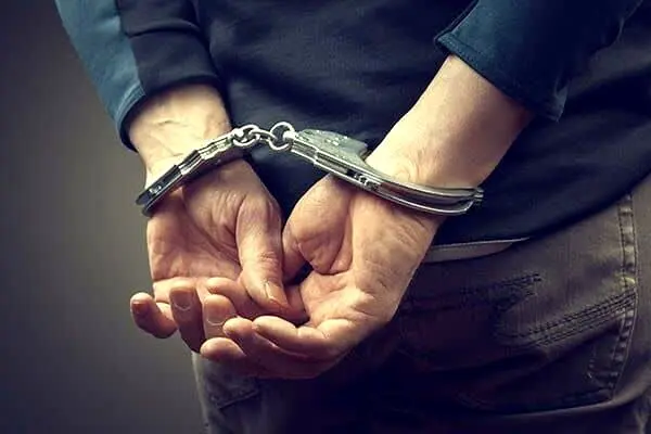 قتل هولناک مادر ۴۹ساله به دست پسر معتادش !