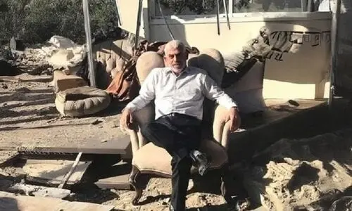 تصویری از همسر شهید یحیی سنوار در تونلی در رفح