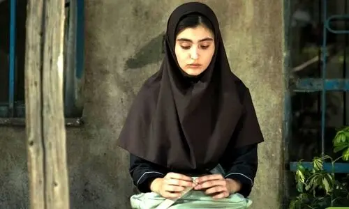 ژست متفاوت شکوفه سریال «وحشی» وایرال شد + بیوگرافی زهرا مددی