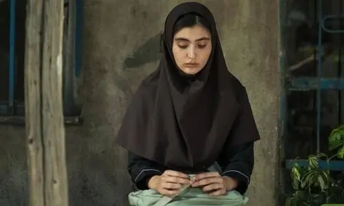 ژست متفاوت شکوفه سریال «وحشی» وایرال شد + بیوگرافی زهرا مددی