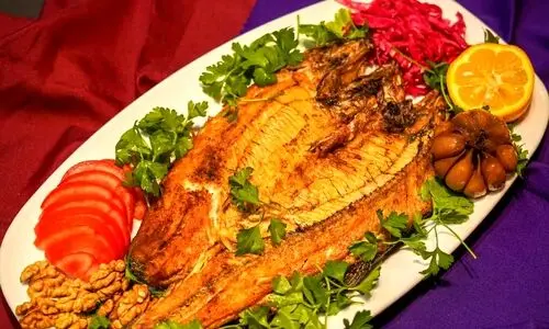 ترفند رستورانی پخت ماهی قزل آلا + فیلم