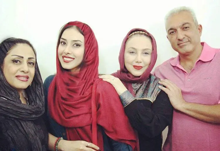 جلف بازی های بهنوش بختیاری در خیابان همه را عاصی کرد | بهنوش خانم سن و سالی از شما گذشته دیگه !