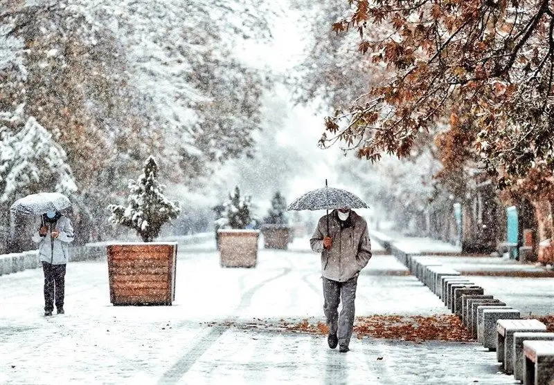 رگبار باران در شمال وجنوب کشور | طوفان و رعد و برق مهیب در راه این استان ها