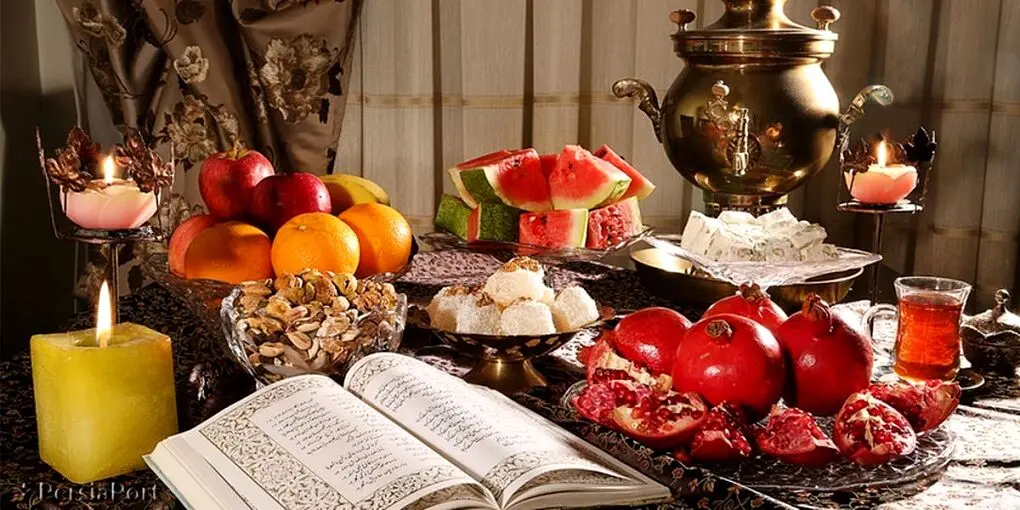 یلدانه دولت برای کارمندان و کارگران | عیدی شب یلدا در راه است؟