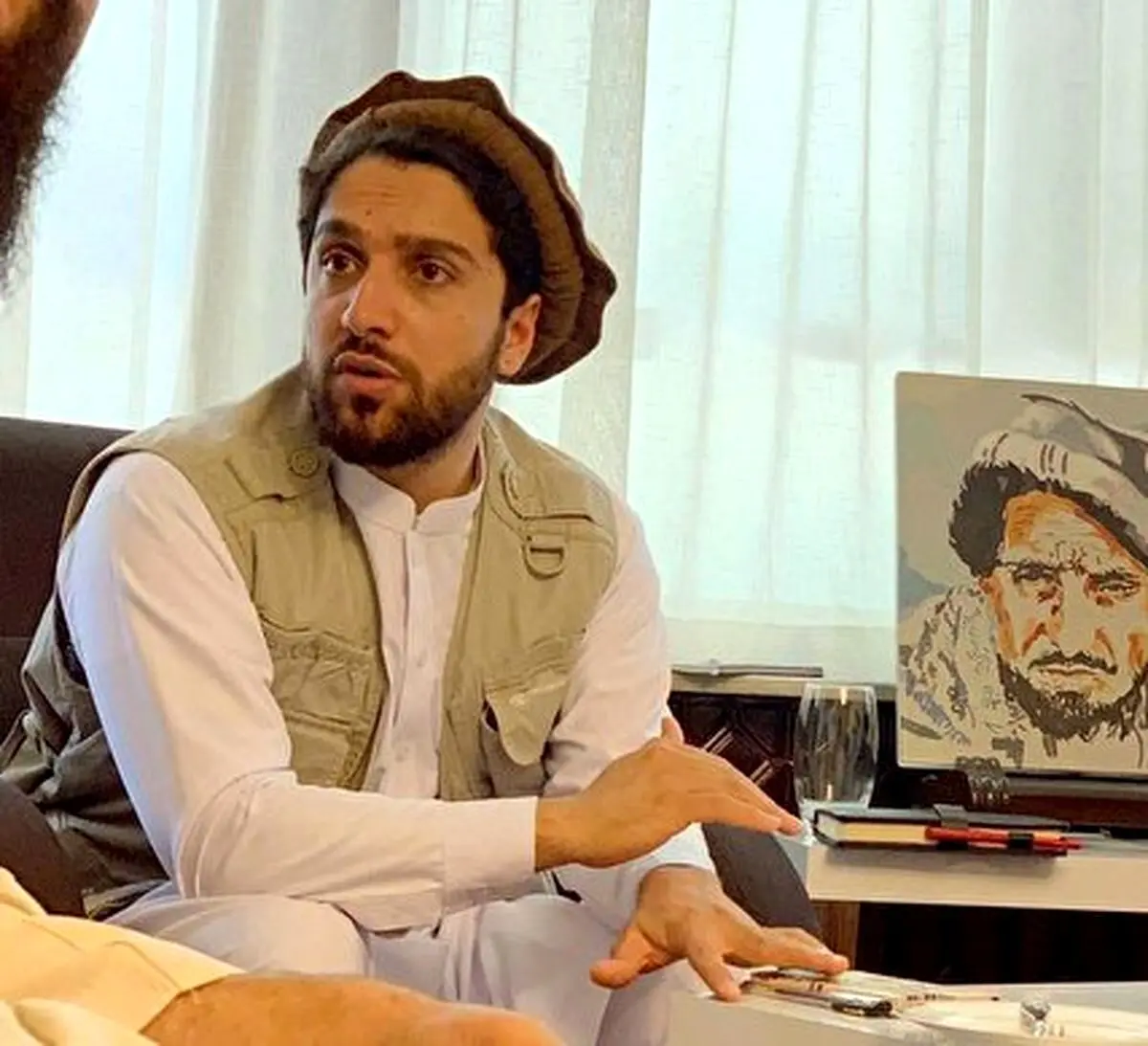 استوری دختر احمد شاه مسعود با پرچم ایران | این خاک برای ما مقدس است + عکس
