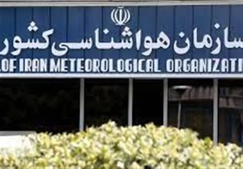 وزش باد و خیزش گرد و خاک در شرق و غرب کشور | هشدار مهم برای این استان ها
