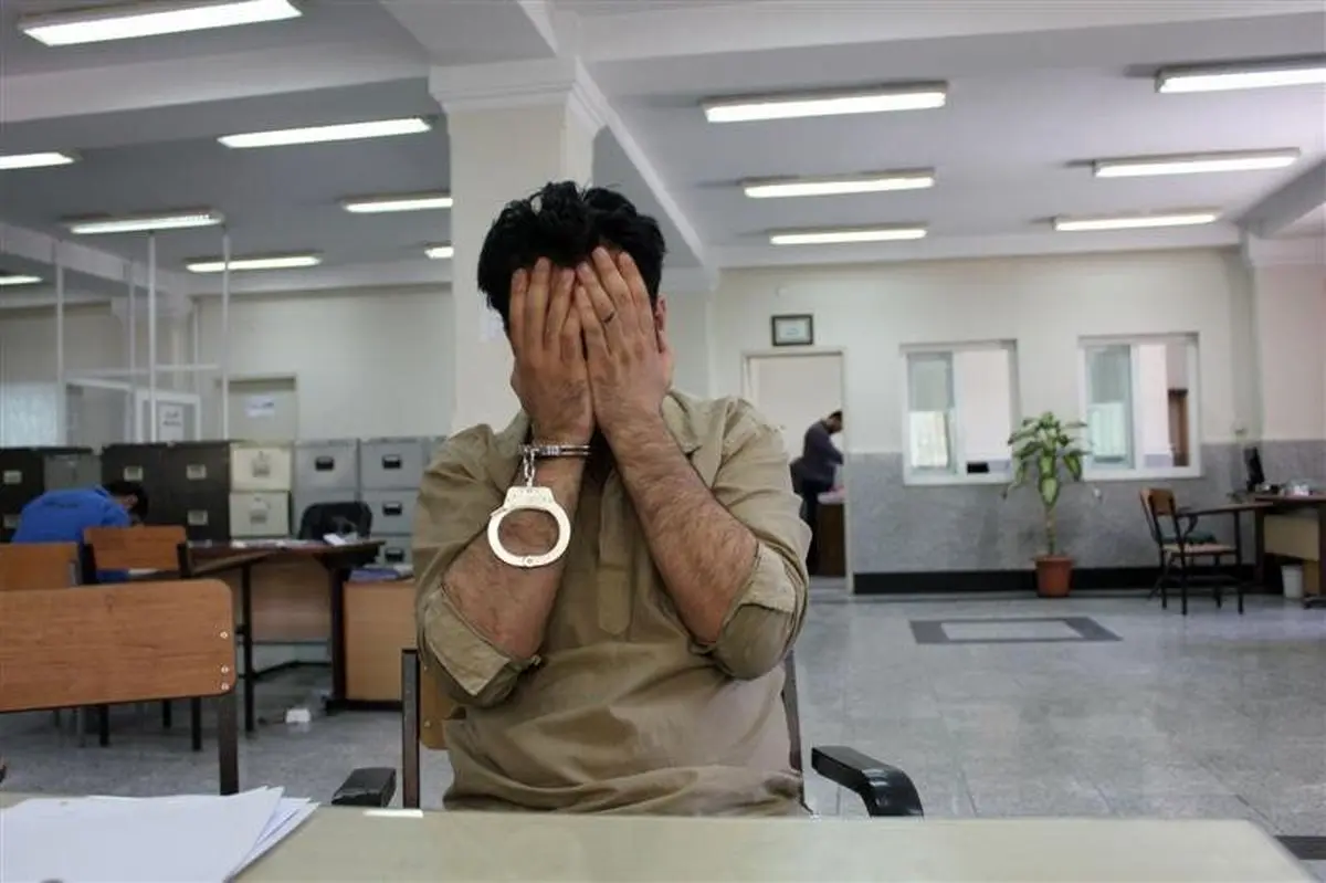 جنایت به خاطر یک گوشی موبایل | دستگیری عامل جنایت جهرم در تهران