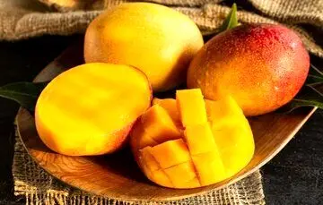 با خوردن این میوه دیگه مریض نشو! | فواید باور نکردنی این میوه برای سلامتی