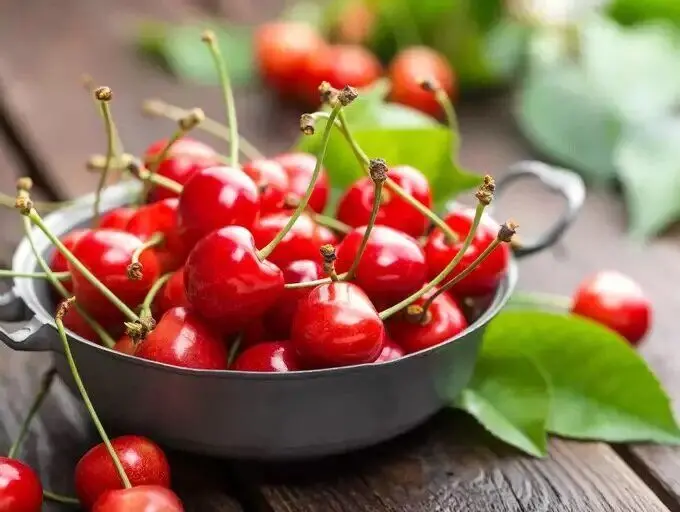 گیلاس کیلویی 1 میلیون شد | قیمت جدید انواع میوه در بازار + جدول