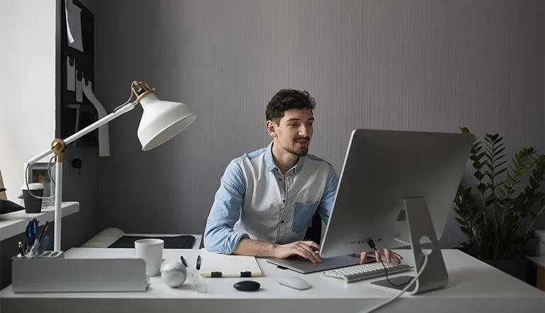 مزایای استفاده از وب سایت کاریابی Herfeibash.com برای جویندگان کار و کارفرمایان