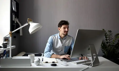 مزایای استفاده از وب سایت کاریابی Herfeibash.com برای جویندگان کار و کارفرمایان