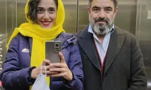 ماجرای ازدواج بازیگر معروف با شاگردی که ۲۵ سال از او کوچک‌تر است! +فیلم