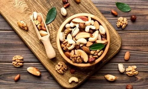 مراقب آجیل های سمی بازار باشید ! | راه های تشخیص خشکبار آلوده چیست؟