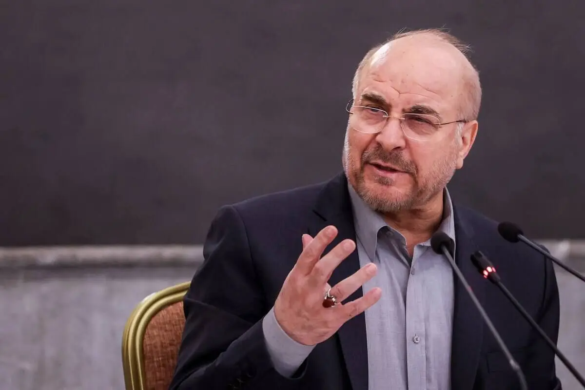 حضور قالیباف در مراسم باشکوه تشییع شهدای حمله اسرائیل به ایران +عکس