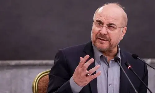 حضور قالیباف در مراسم باشکوه تشییع شهدای حمله اسرائیل به ایران +عکس
