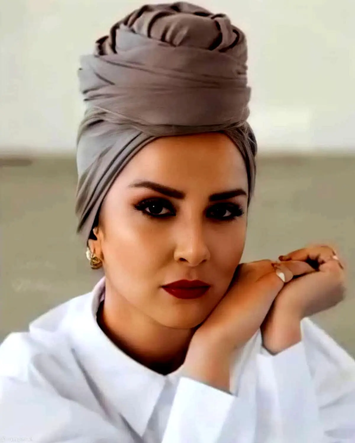 جشن تولد غریبانه مرجانه گلچین در این روزها | کیک خونگی و ساده مرجانه گلچین جلب توجه کرد + عکس