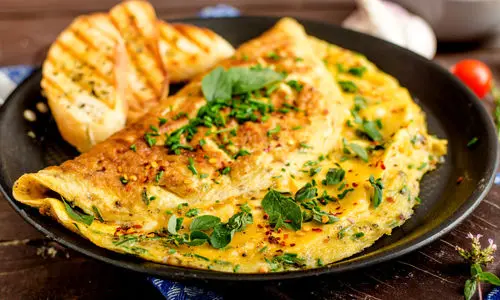 طرز تهیه املت اسپانیایی با شیر | با کمترین هزینه گرانترین املت دنیا را در خانه تهیه کنید