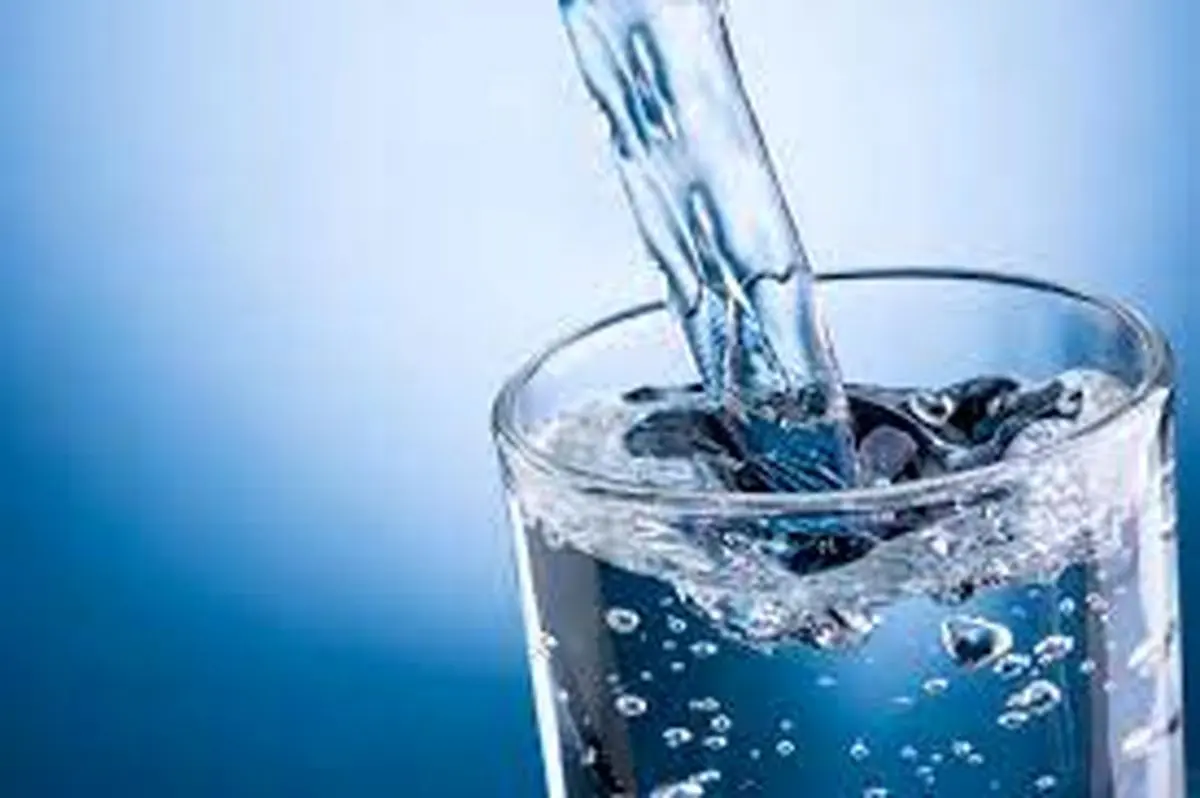در این ساعت از روز آب بنوشید ، لاغر می شوید | روش صحیح نوشیدن آب برای لاغری