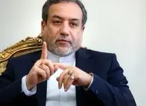 عراقچی در ساختمان تخریب‌شده وزارت خارجه + عکس