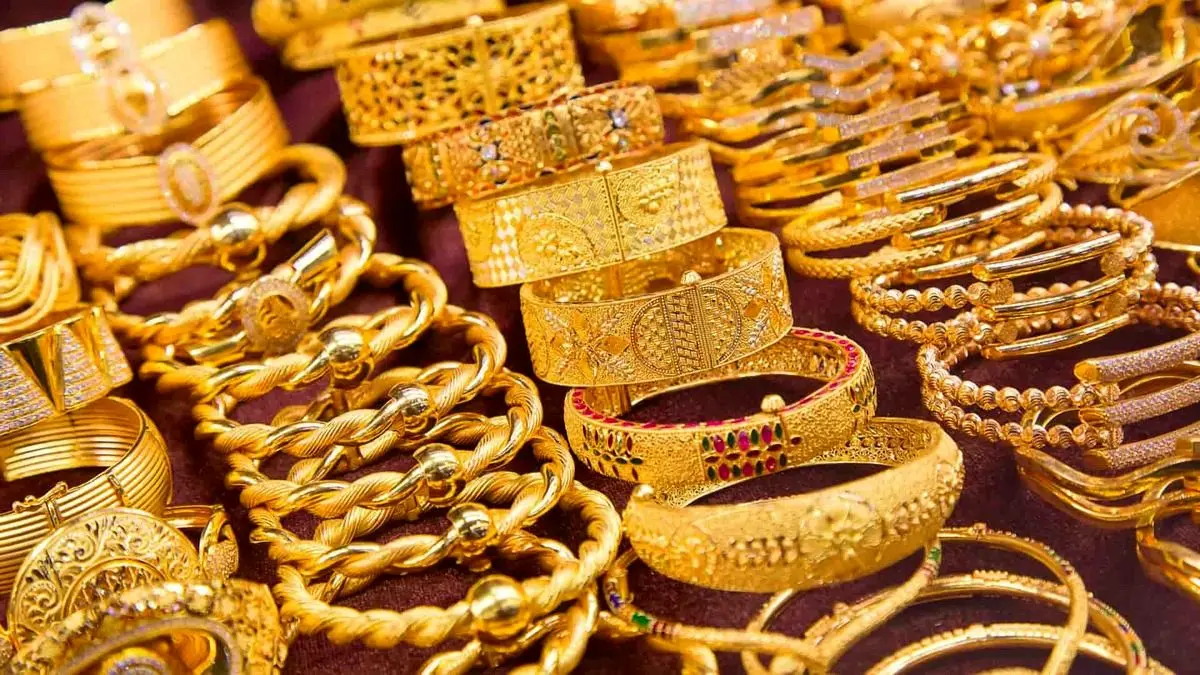 قیمت طلا، دلار و سکه امروز 11 آبان در بازار | دلار نجومی شد؛ قیمت طلا پرواز کرد !