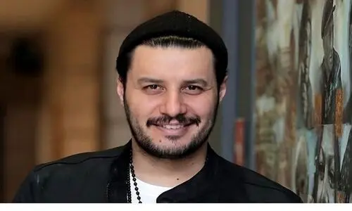 تغییر چهره جواد عزتی در جشنواره حافظ+عکس