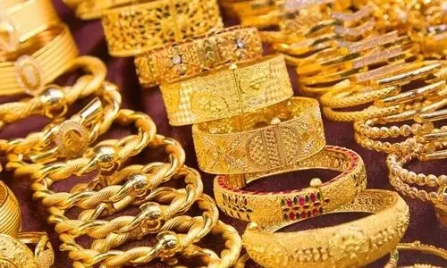 قیمت به روز طلا و سکه ۲۷ فروردین ۱۴۰۴ | منتظر ورود طلا به کانال ۵ میلیون تومان باشیم؟