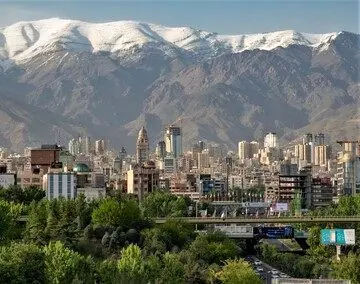 اجاره‌ مسکن در بالاشهر تهران به دلار شد ! | آگهی های عجیب اجاره مسکن جنجال به پا کرد ! + تصاویر