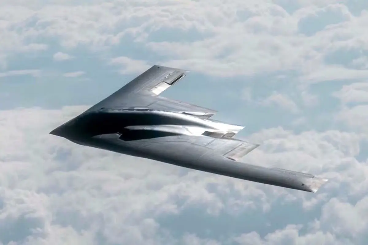 ناپدید شدن بمبافکن B-2 پس از حمله به تأسیسات هستهای ایران | پدافند ایران بمبافکن B-2 را شکار کرد؟